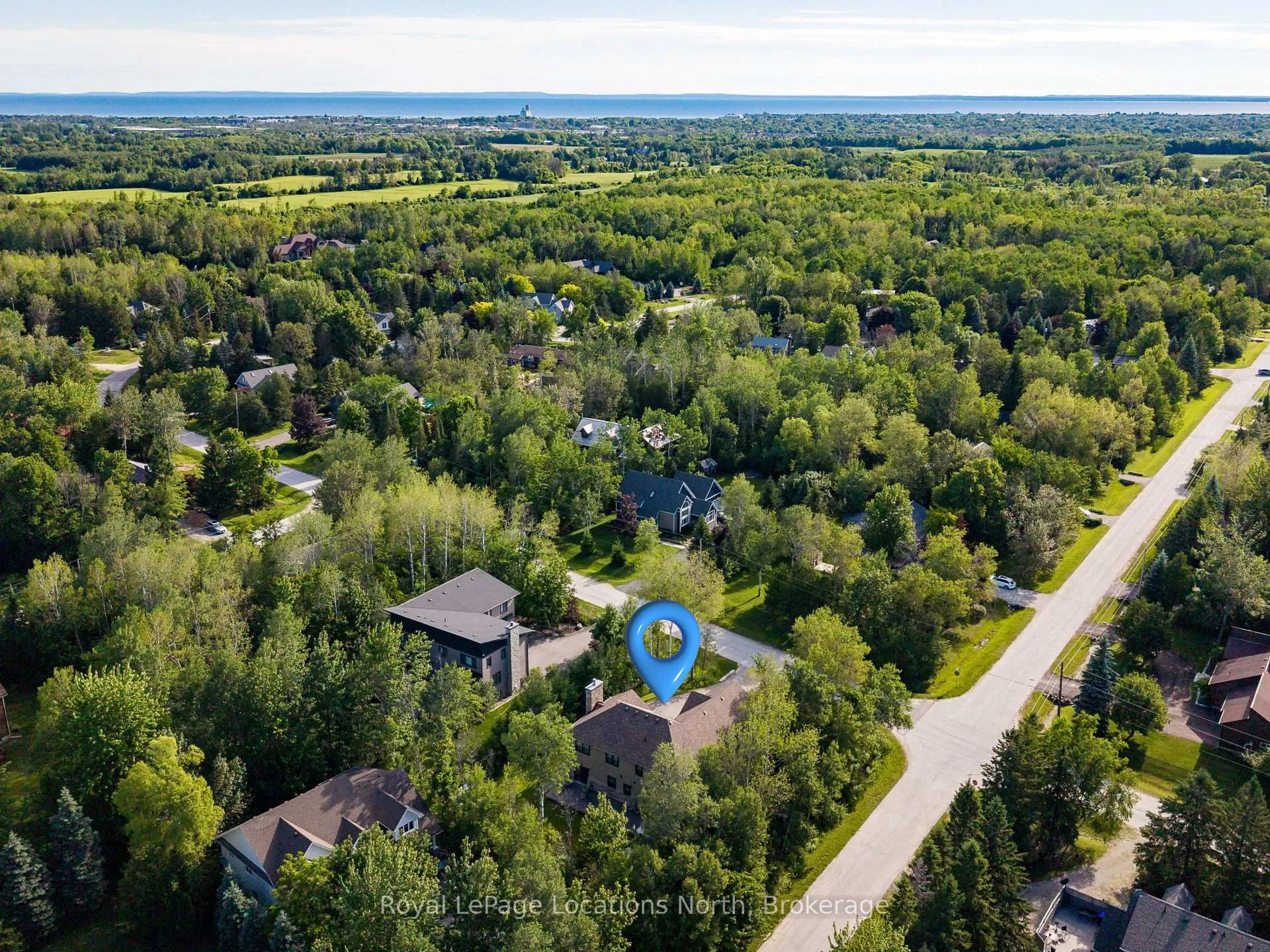 Photo 45 of 4 Woodview Drive, Clearview, Rural Clearview — HOMEH
