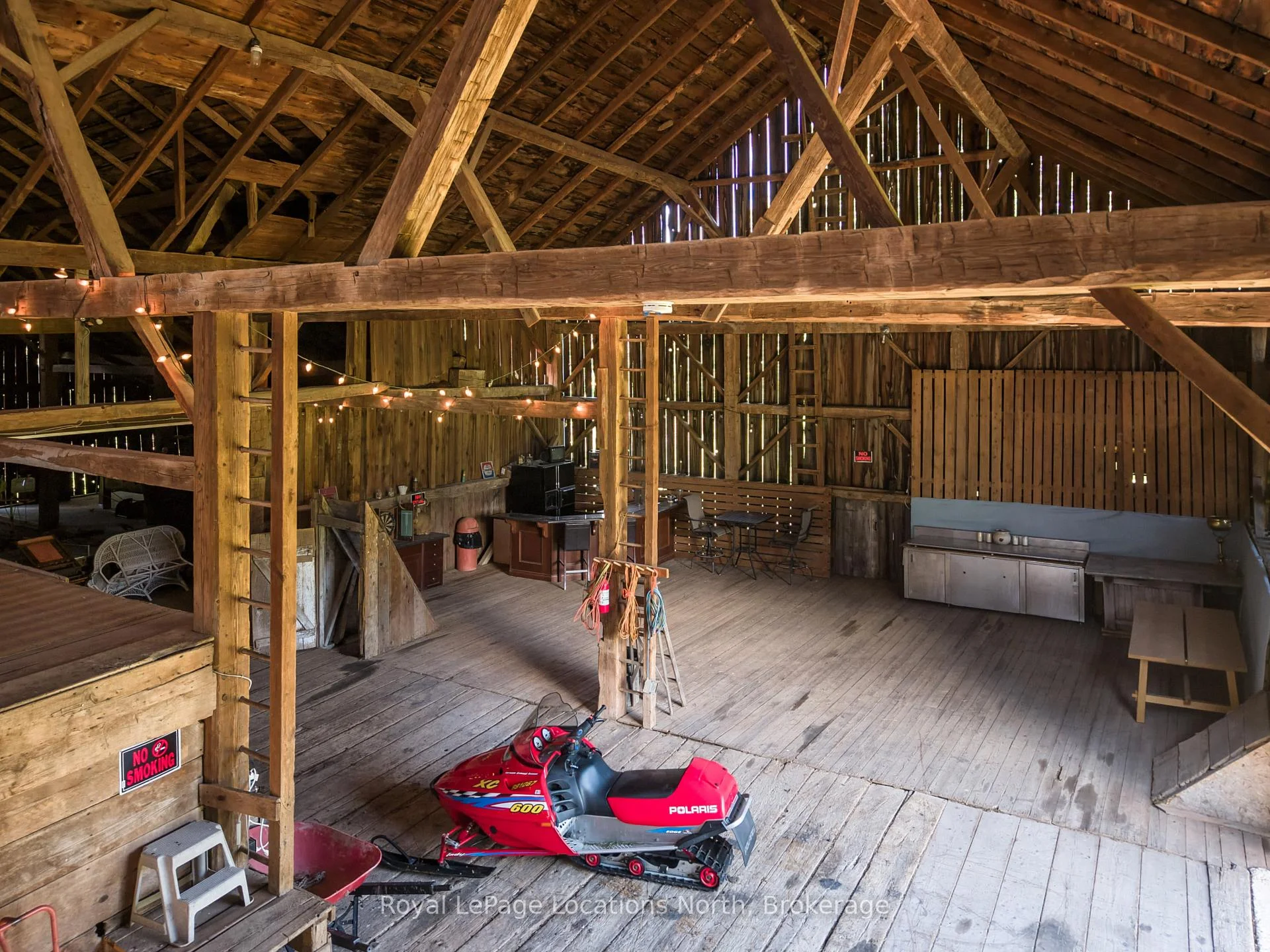 Photo 42 of 415799 10th Line, Blue Mountains — HOMEH