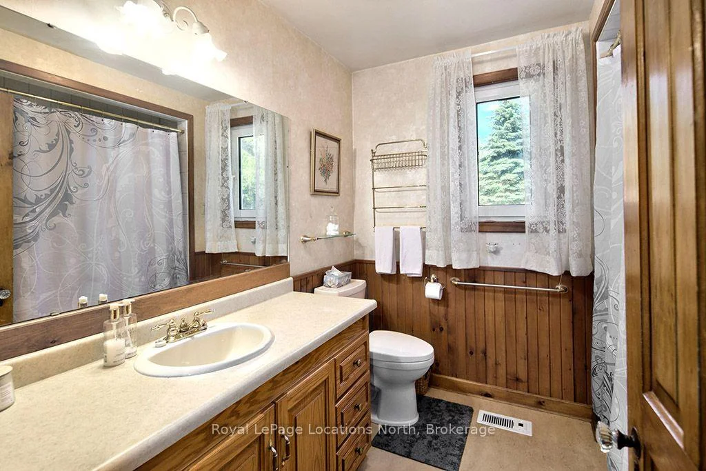 Photo 87 of 415799 10th Line, Blue Mountains — HOMEH