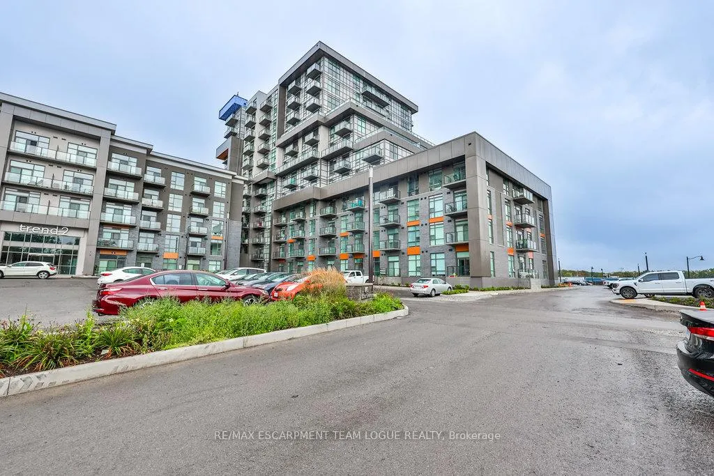 Photo 2 of Unit 813, 470 Dundas Street E, Hamilton, Waterdown — HOMEH