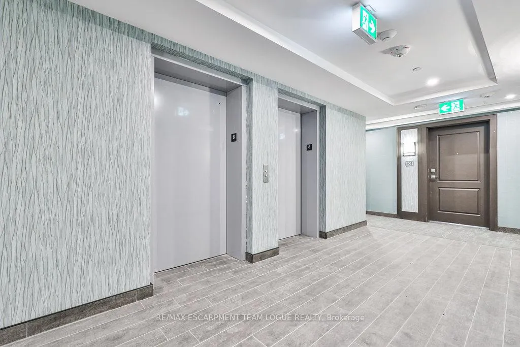 Photo 8 of Unit 813, 470 Dundas Street E, Hamilton, Waterdown — HOMEH