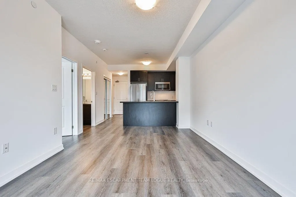 Photo 24 of Unit 813, 470 Dundas Street E, Hamilton, Waterdown — HOMEH
