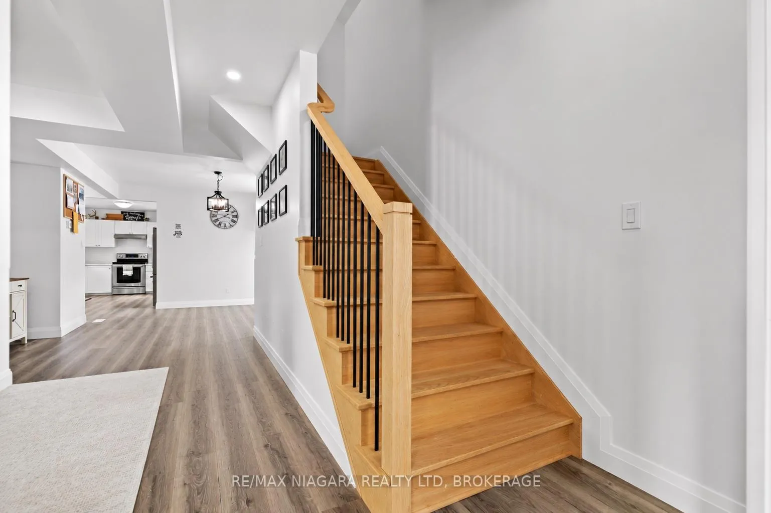Photo 21 of 47 Sullivan Avenue, Thorold, Thorold Downtown — HOMEH