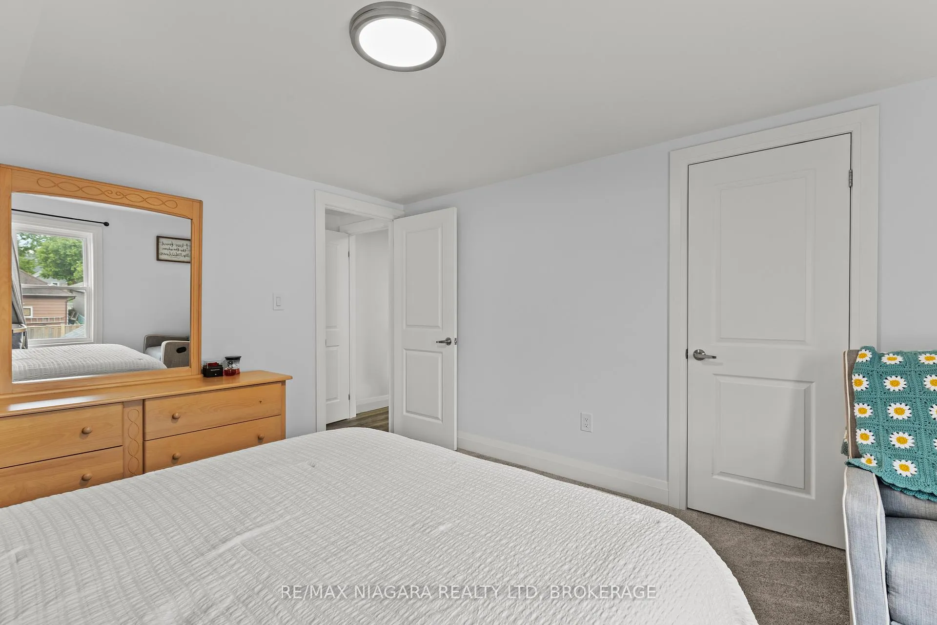Photo 25 of 47 Sullivan Avenue, Thorold, Thorold Downtown — HOMEH