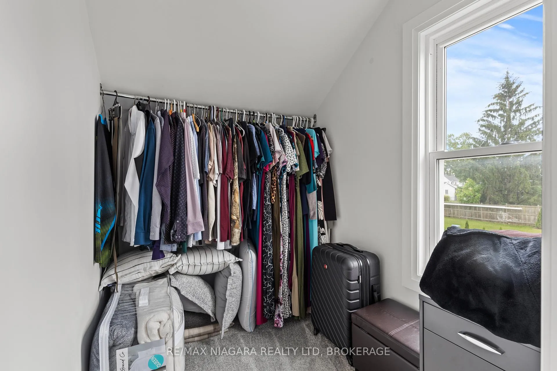 Photo 26 of 47 Sullivan Avenue, Thorold, Thorold Downtown — HOMEH