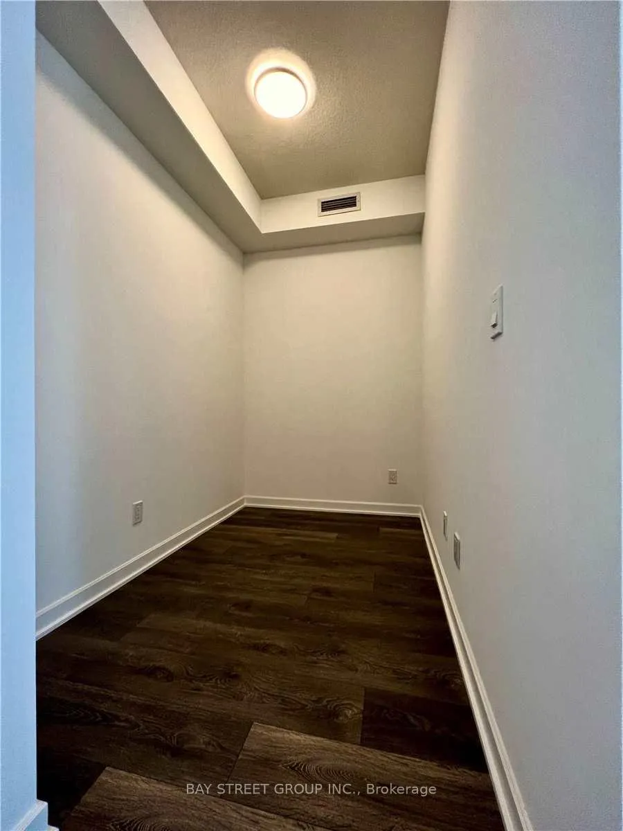 Photo 4 of Unit 601, 38 Forest Manor Road, North York, Henry Farm — HOMEH