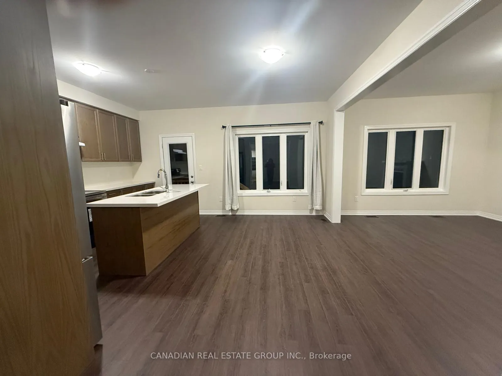 Photo 18 of 26 Donald Ingram Crescent, Georgina, Keswick North — HOMEH