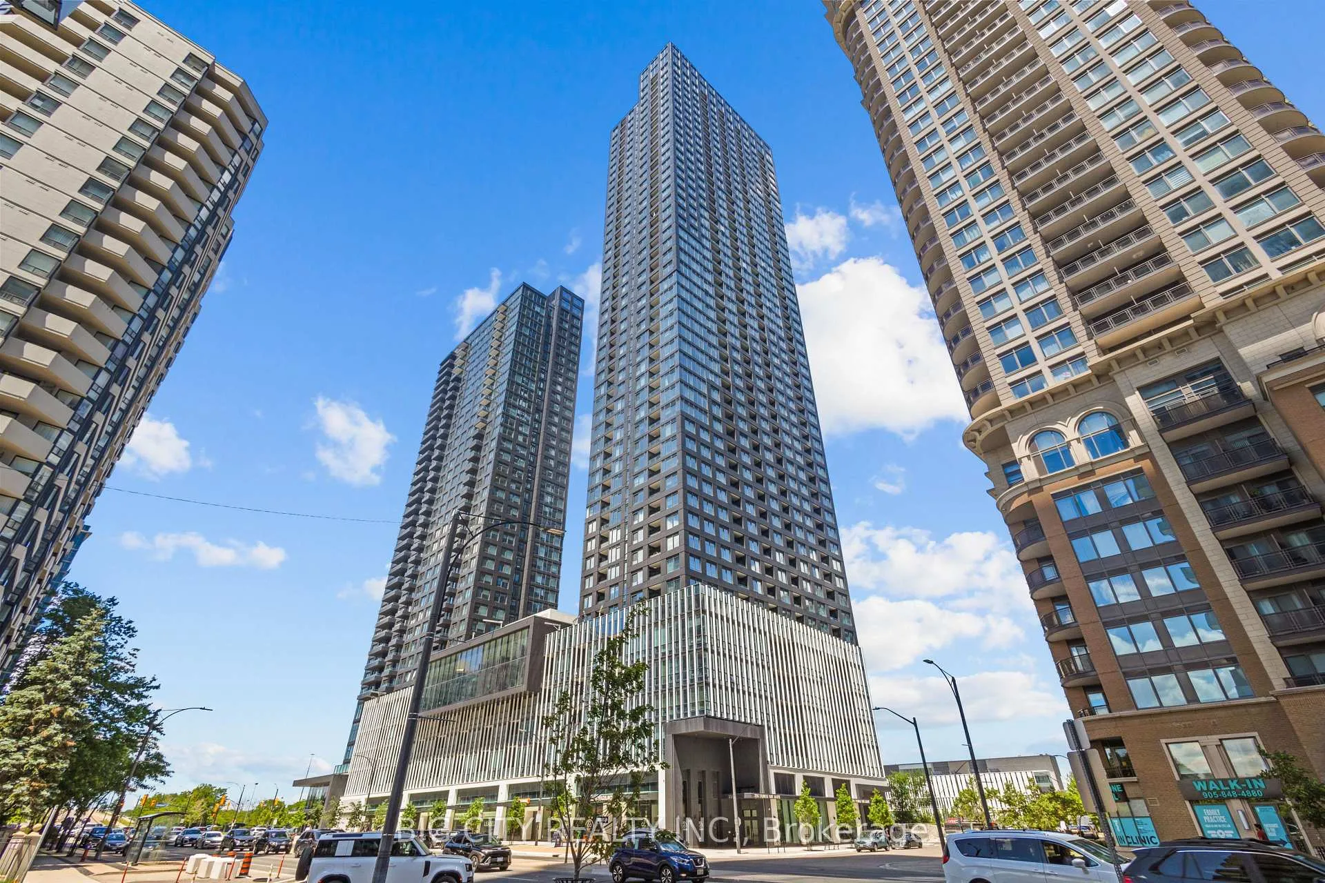 Photo 1 of Unit 3304, 395 Square One Drive, Mississauga, City Centre — HOMEH