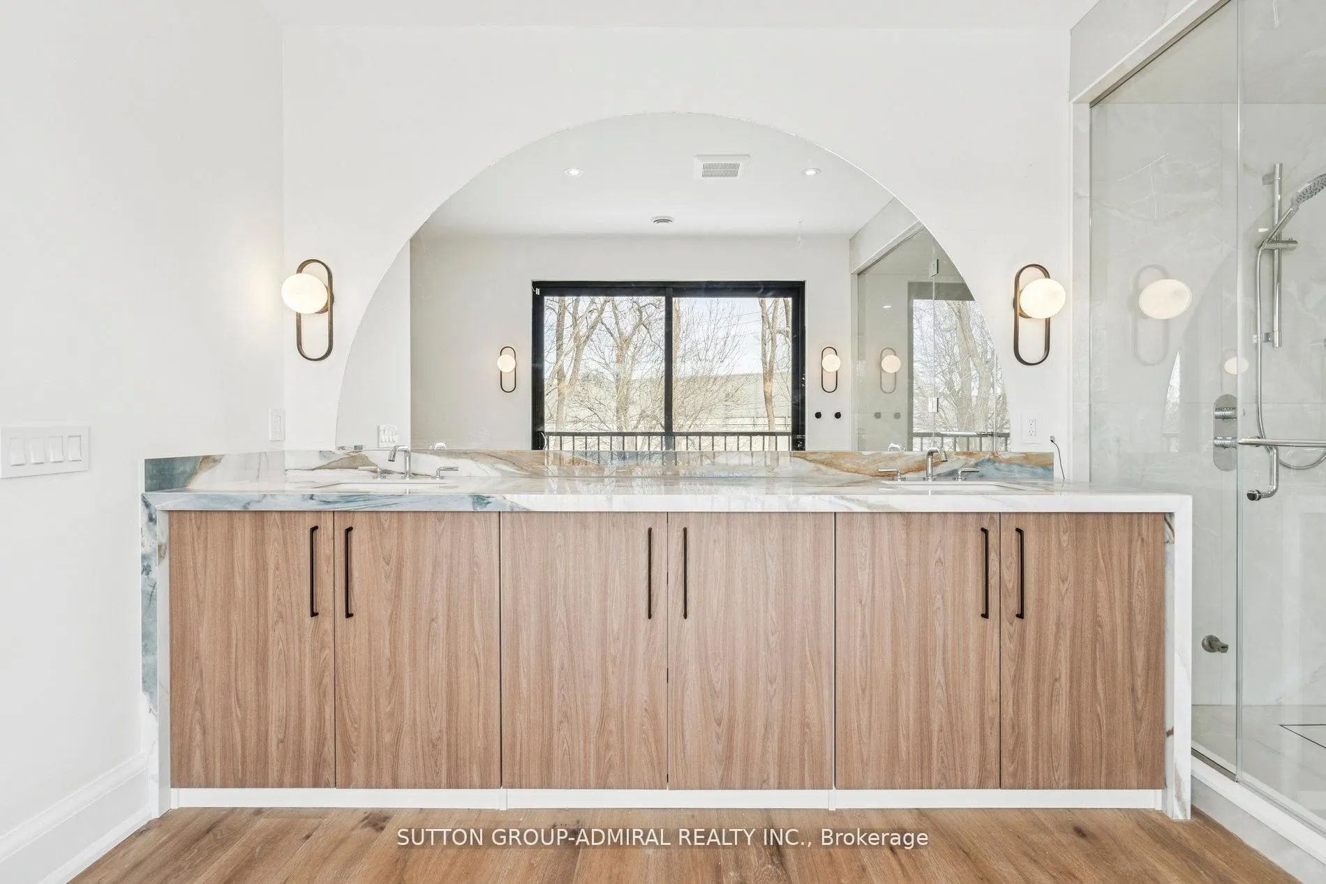 Photo 10 of 78 Burncrest Drive, Toronto, Bedford Park-Nortown — HOMEH