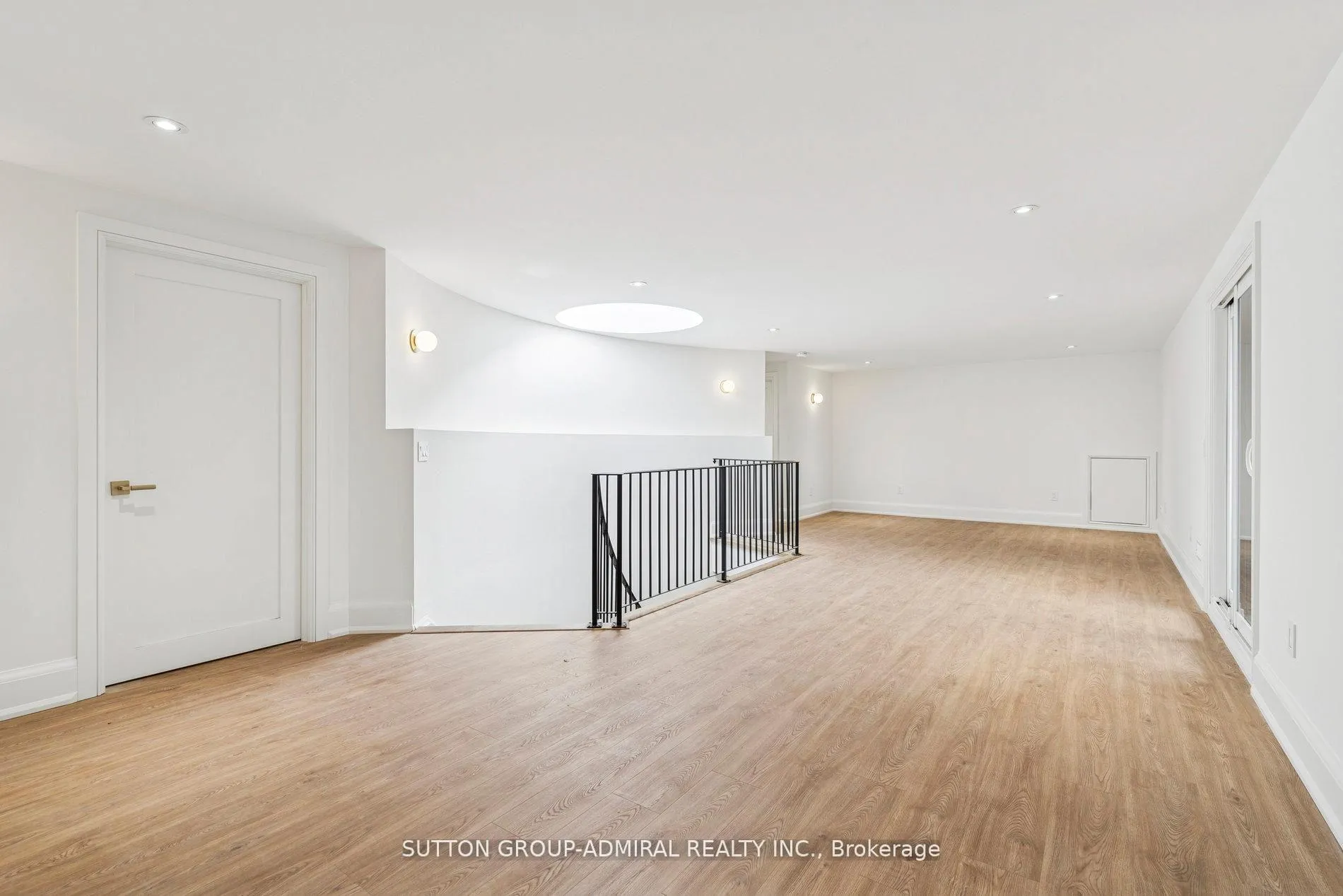 Photo 24 of 78 Burncrest Drive, Toronto, Bedford Park-Nortown — HOMEH