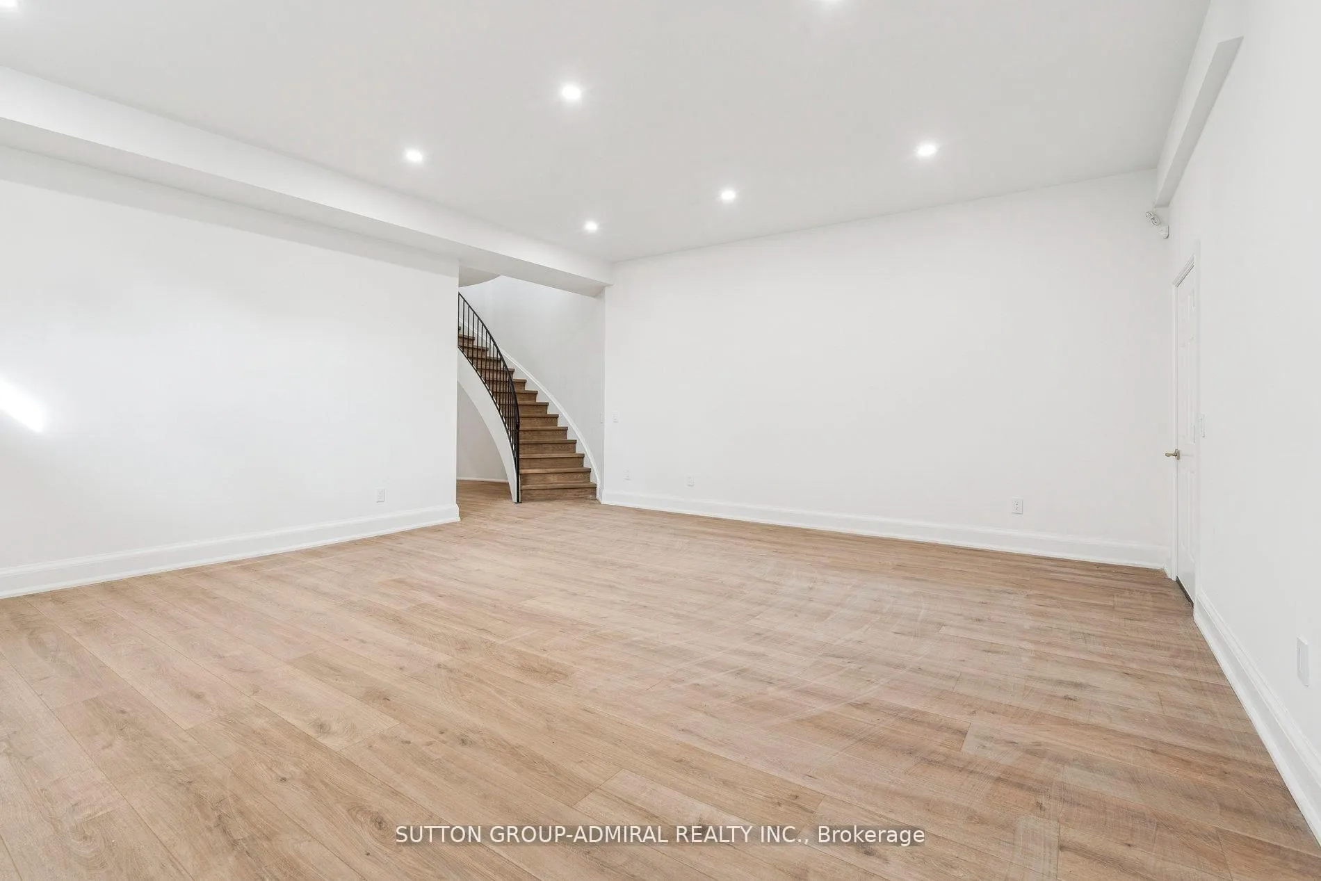 Photo 30 of 78 Burncrest Drive, Toronto, Bedford Park-Nortown — HOMEH
