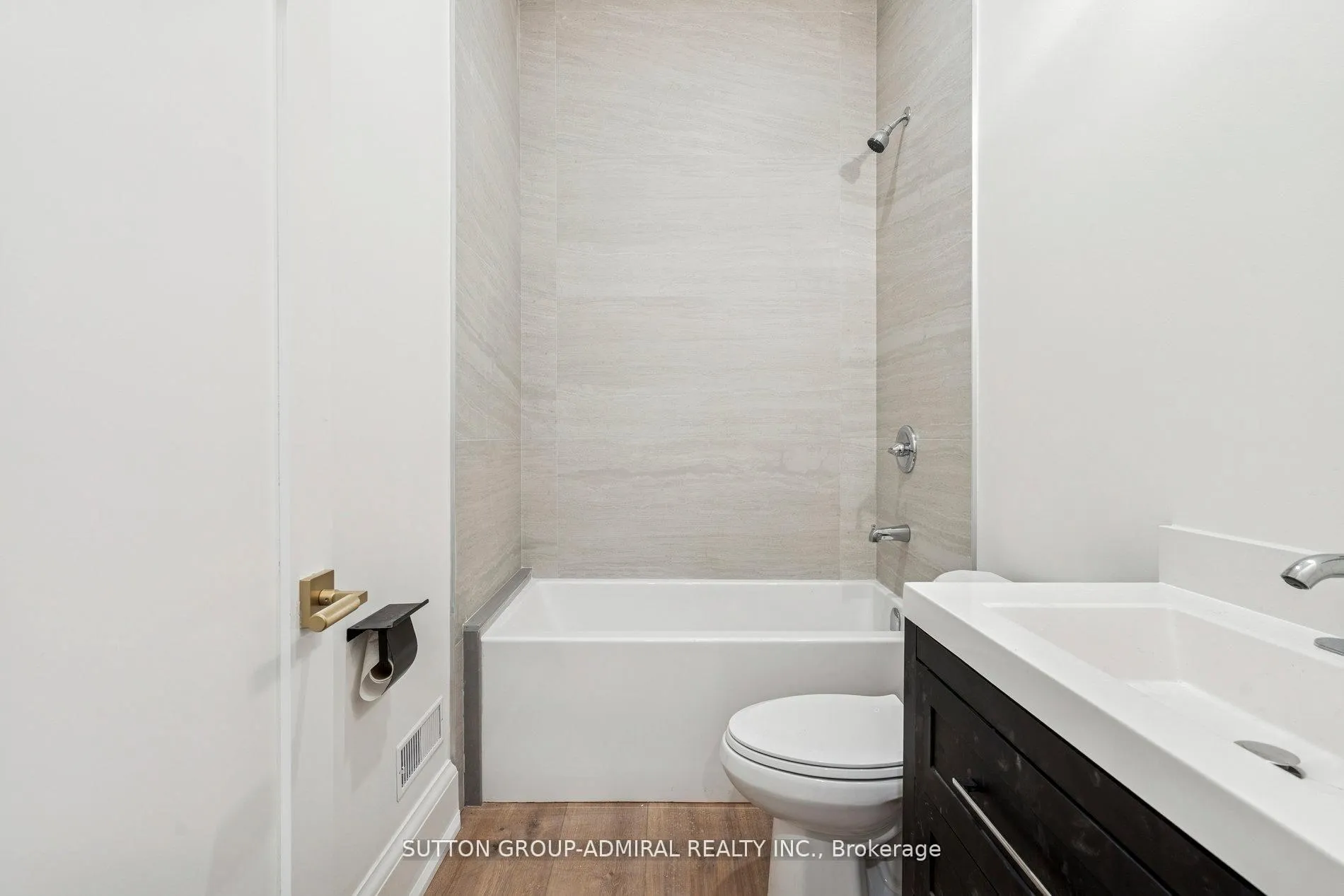 Photo 33 of 78 Burncrest Drive, Toronto, Bedford Park-Nortown — HOMEH