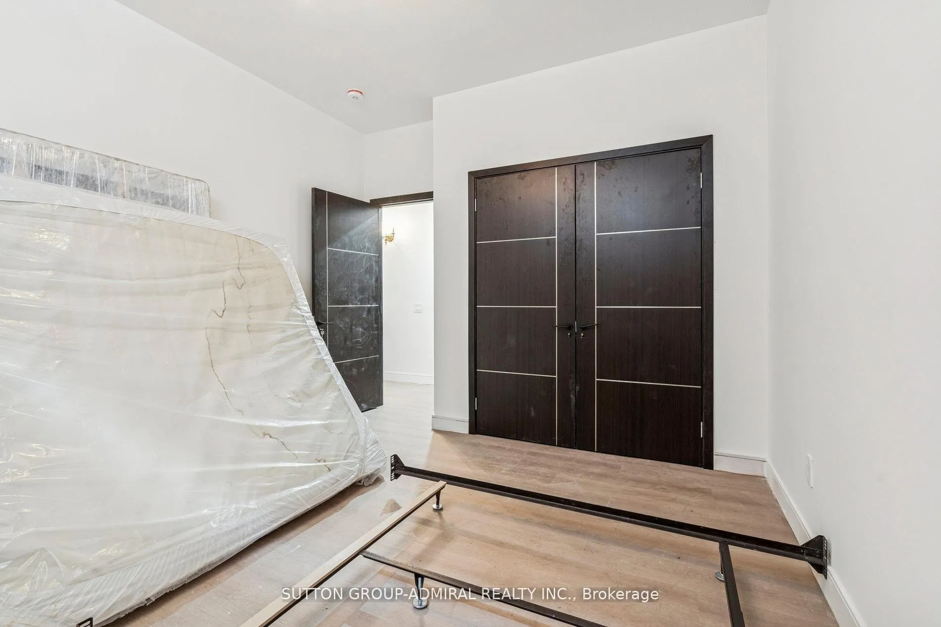 Photo 38 of 78 Burncrest Drive, Toronto, Bedford Park-Nortown — HOMEH