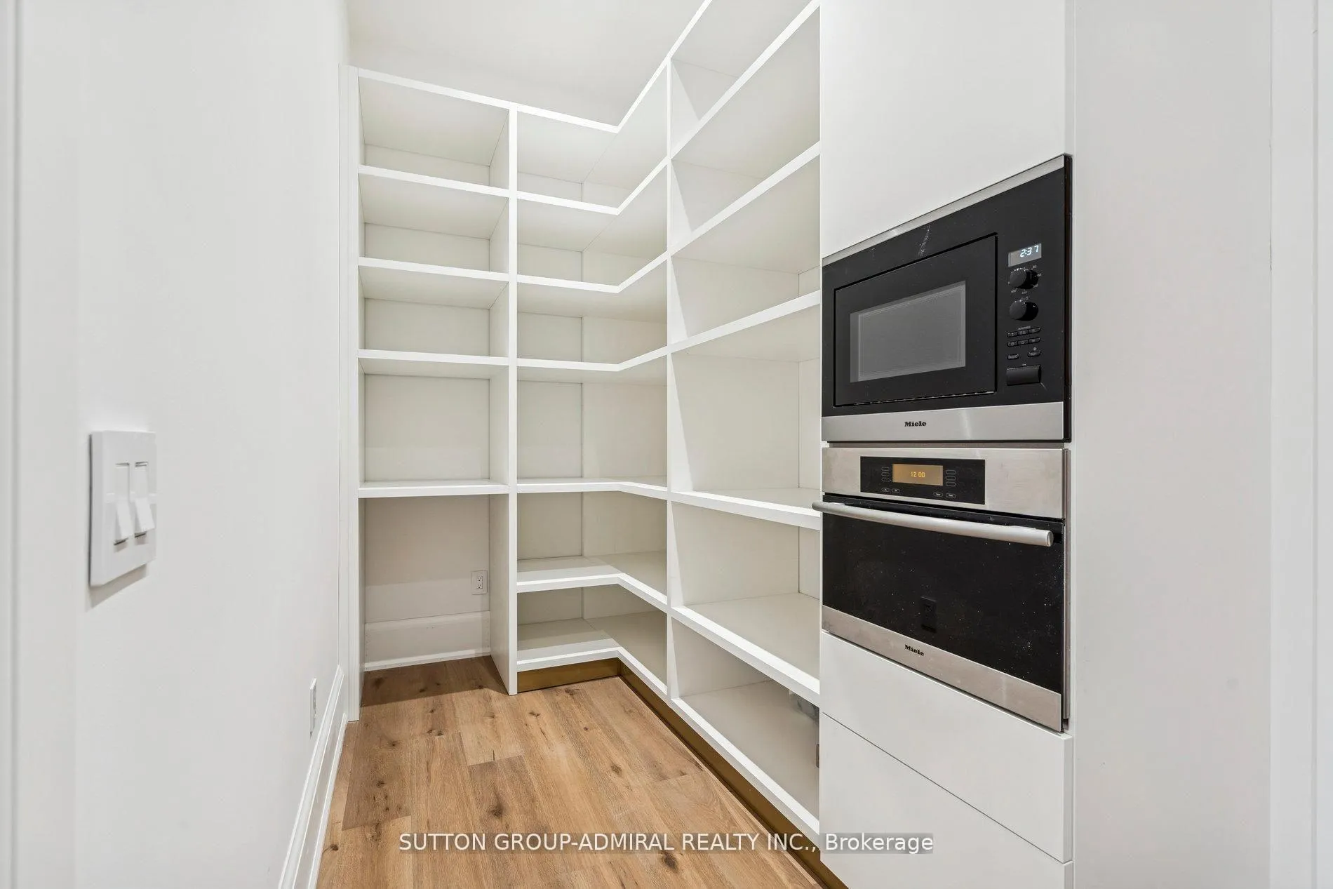 Photo 48 of 78 Burncrest Drive, Toronto, Bedford Park-Nortown — HOMEH