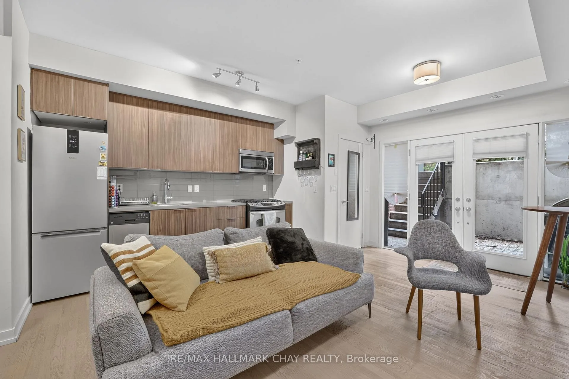 Photo 5 of Unit 52, 140 Broadview Avenue, Toronto, South Riverdale — HOMEH