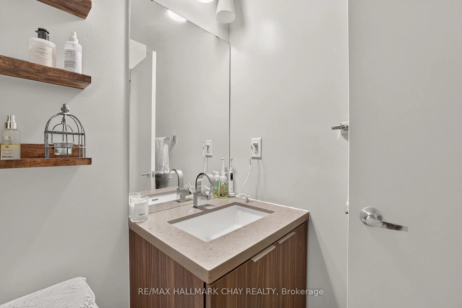 Photo 12 of Unit 52, 140 Broadview Avenue, Toronto, South Riverdale — HOMEH