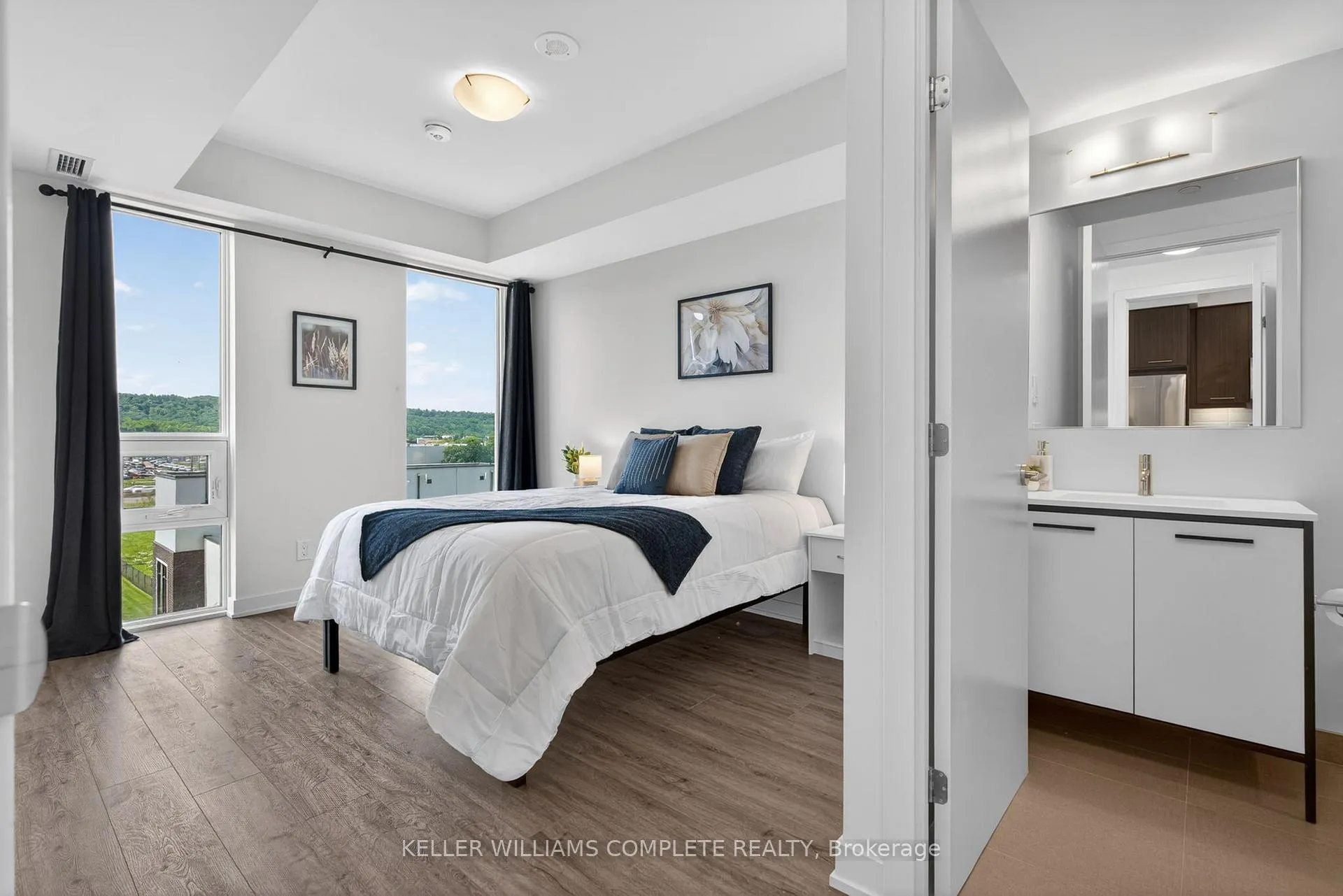 Photo 13 of Unit Unit 501, 385 Winston Road, Grimsby, Grimsby Beach — HOMEH