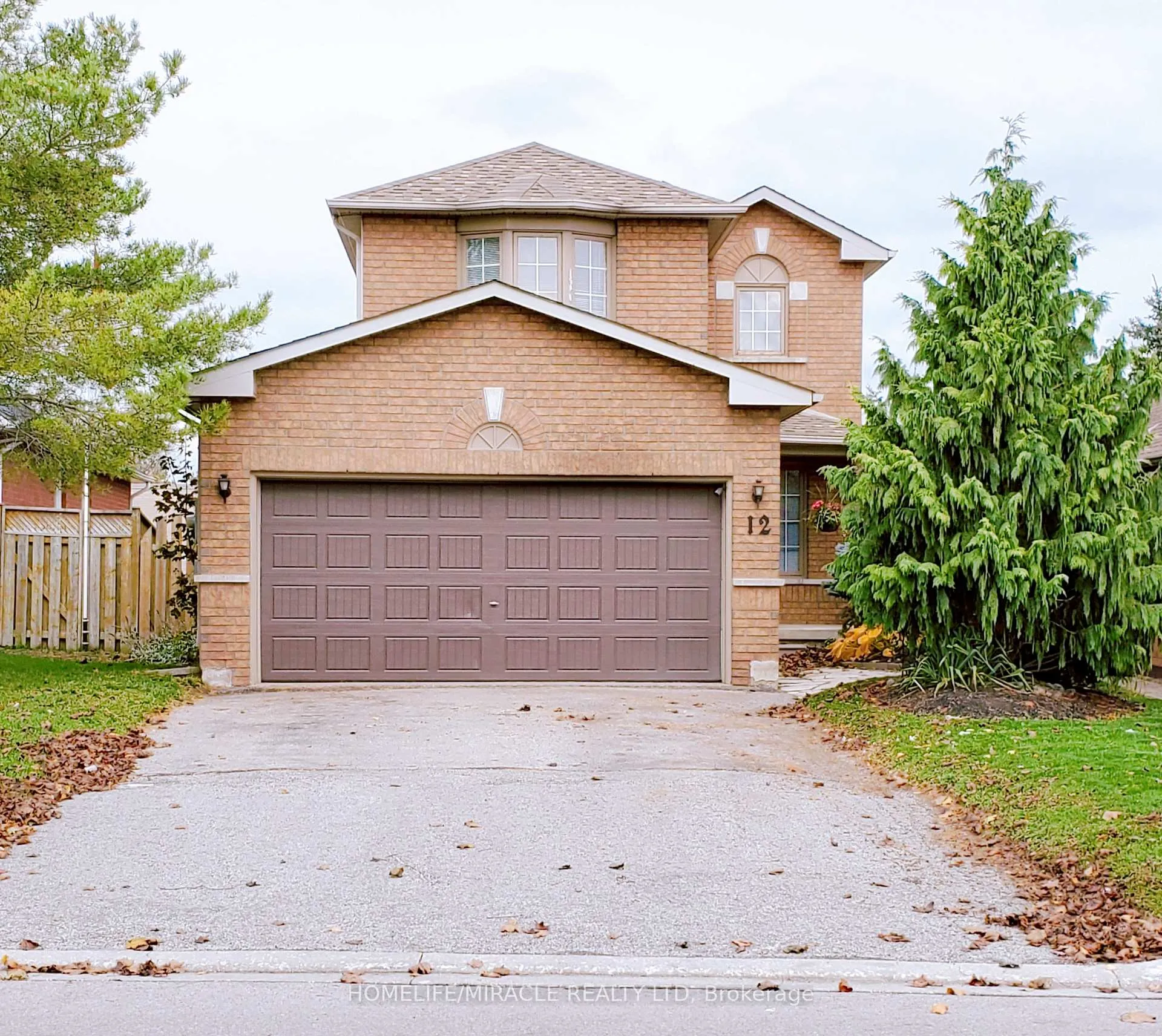 Photo 1 of 12 Gore Drive, Barrie, Ardagh — HOMEH