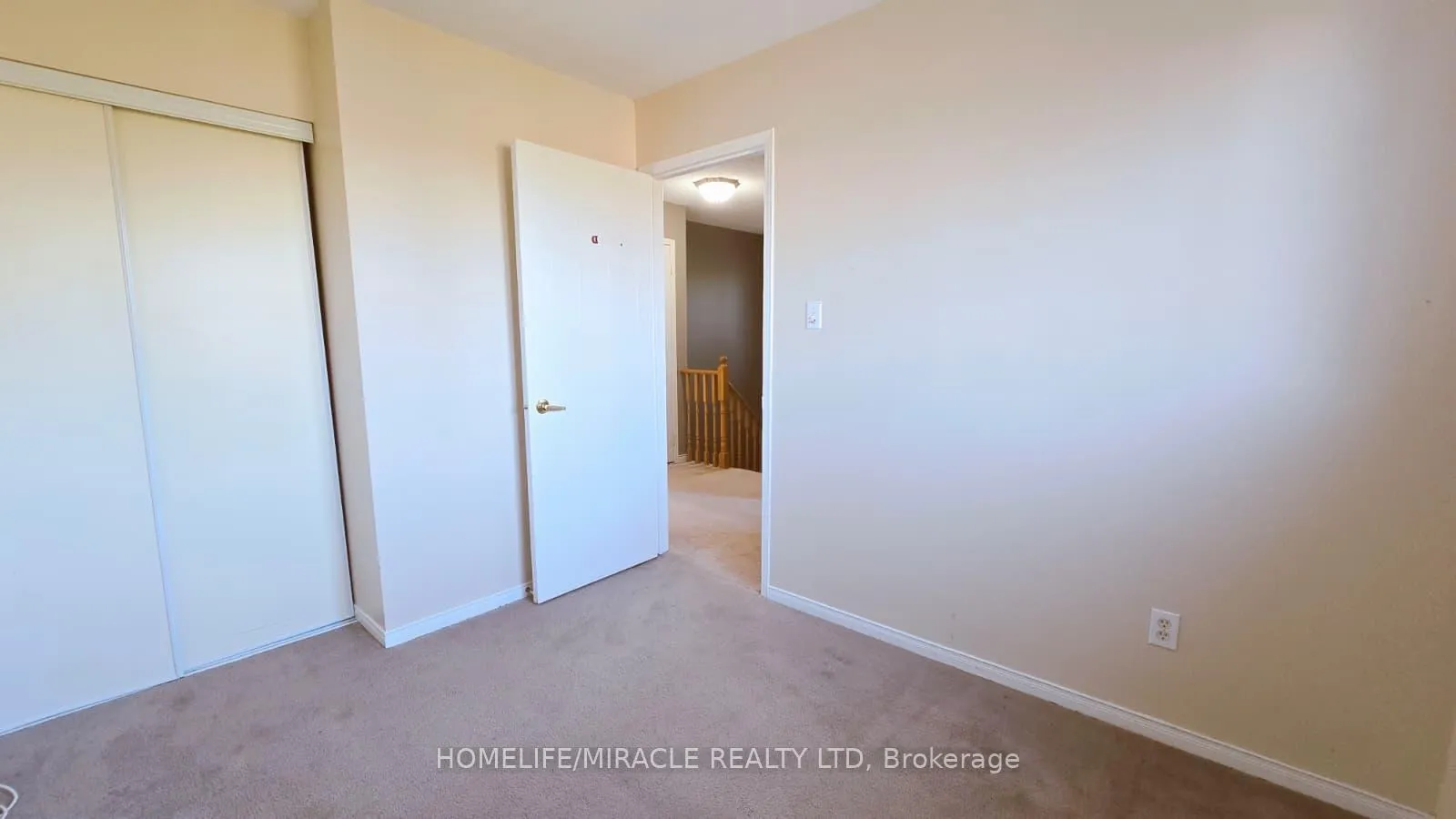 Photo 15 of 12 Gore Drive, Barrie, Ardagh — HOMEH