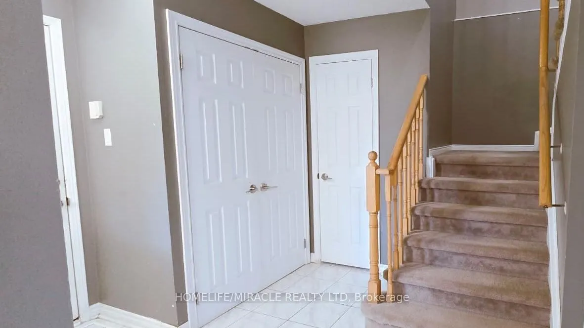 Photo 20 of 12 Gore Drive, Barrie, Ardagh — HOMEH