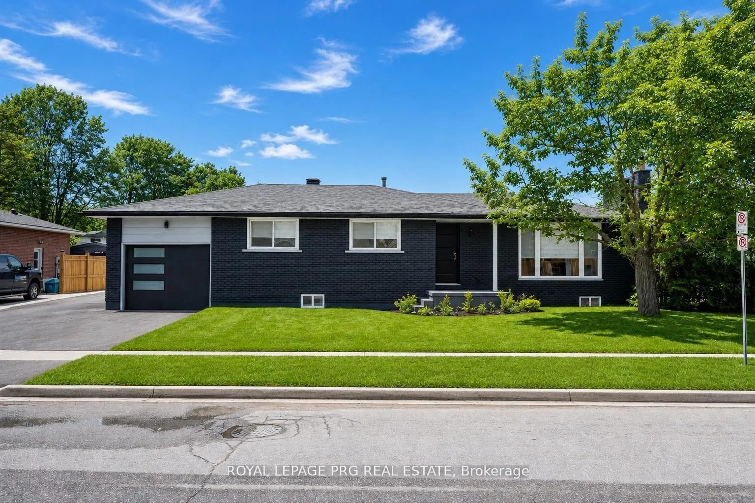 Photo 1 of 263 Cook Street, Barrie, Grove East — HOMEH