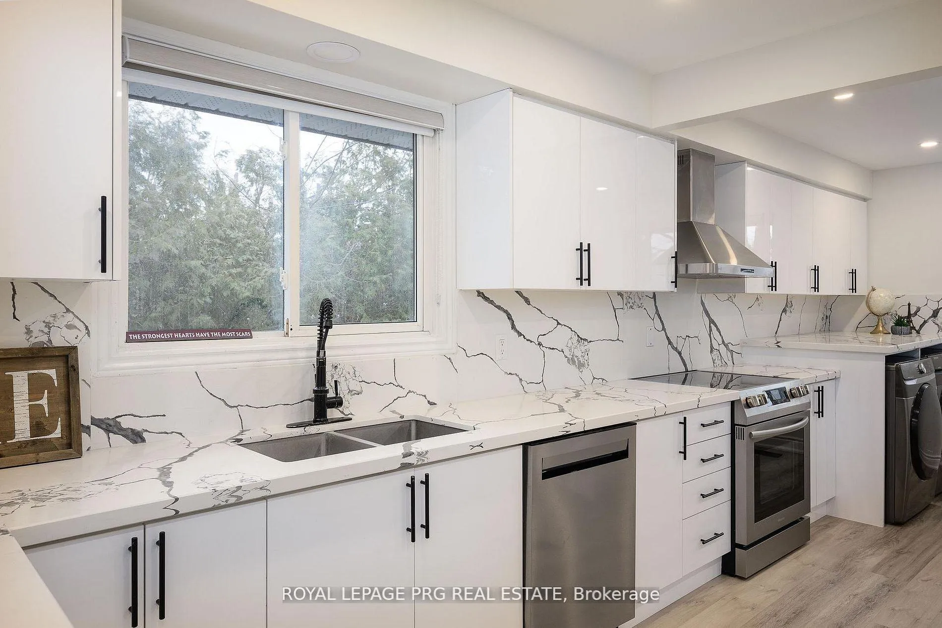 Photo 6 of 263 Cook Street, Barrie, Grove East — HOMEH