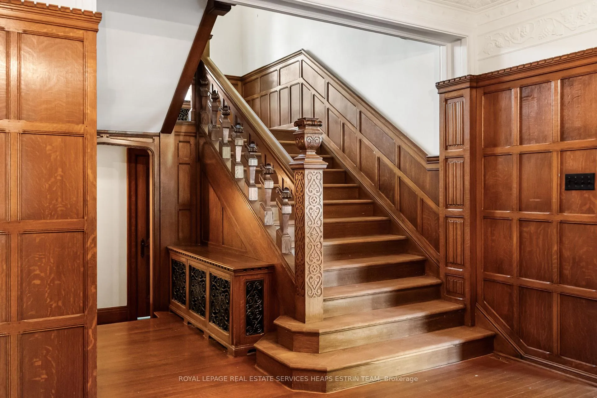 Photo 24 of 208 Roxborough Drive, Toronto, Rosedale-Moore Park — HOMEH