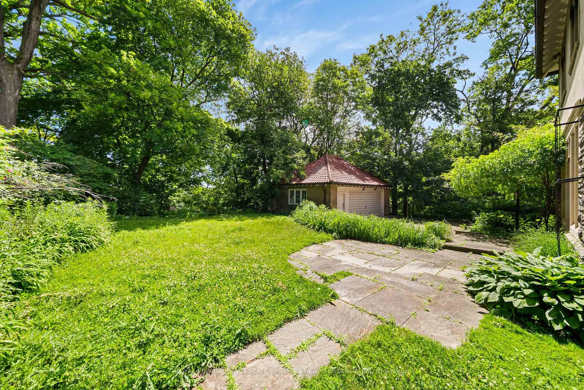 Photo 41 of 208 Roxborough Drive, Toronto, Rosedale-Moore Park — HOMEH