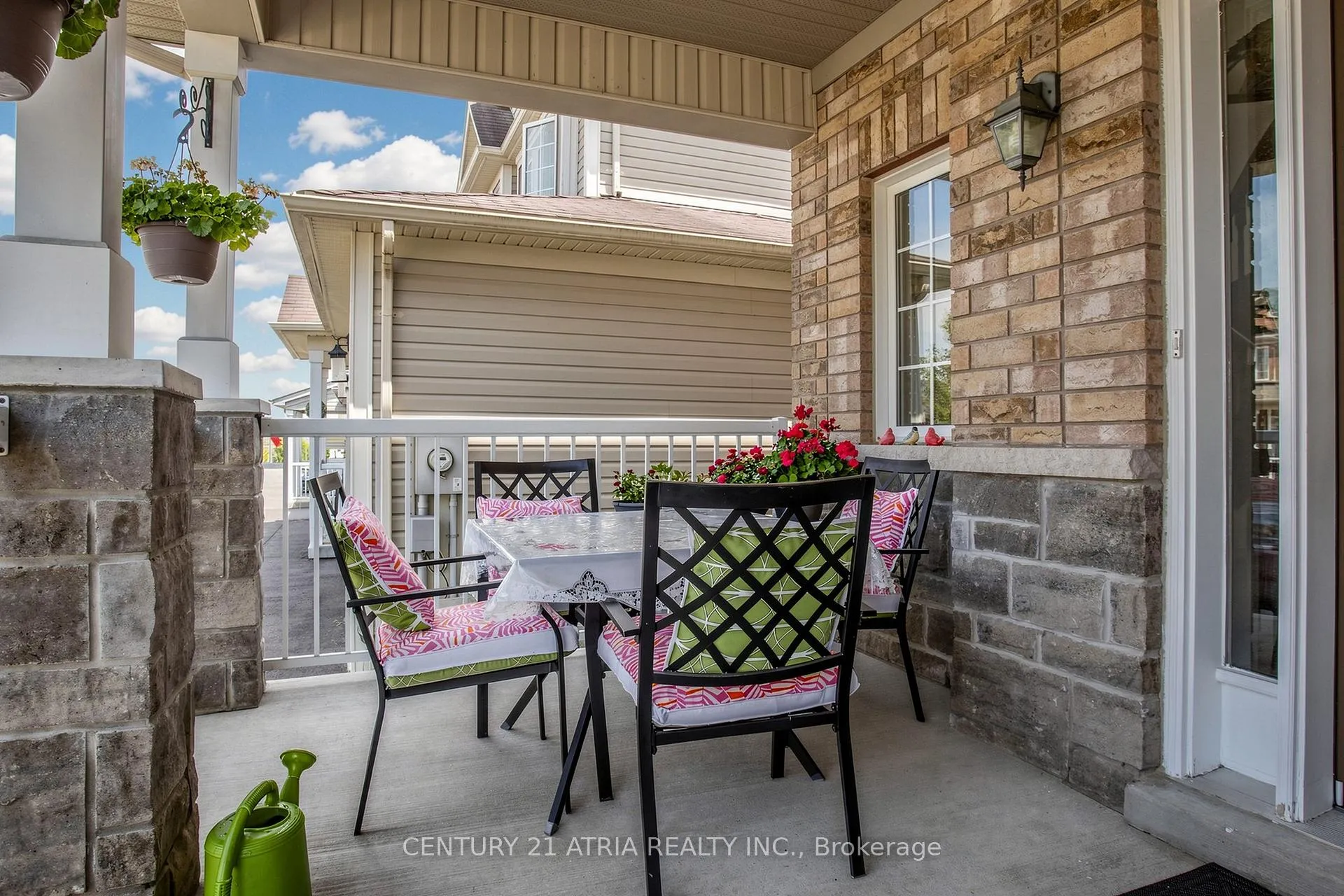 Photo 3 of 15 Paulgrave Avenue, Georgina, Keswick South — HOMEH