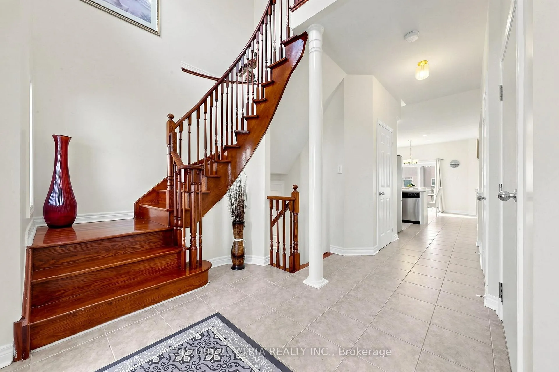 Photo 14 of 15 Paulgrave Avenue, Georgina, Keswick South — HOMEH