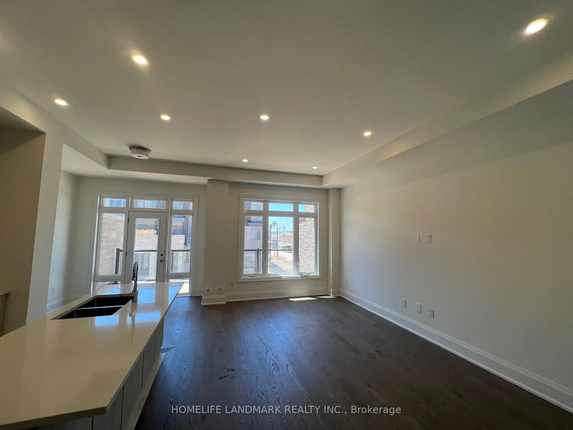 Photo 7 of 3329 Azam Way, Oakville, Glenorchy — HOMEH