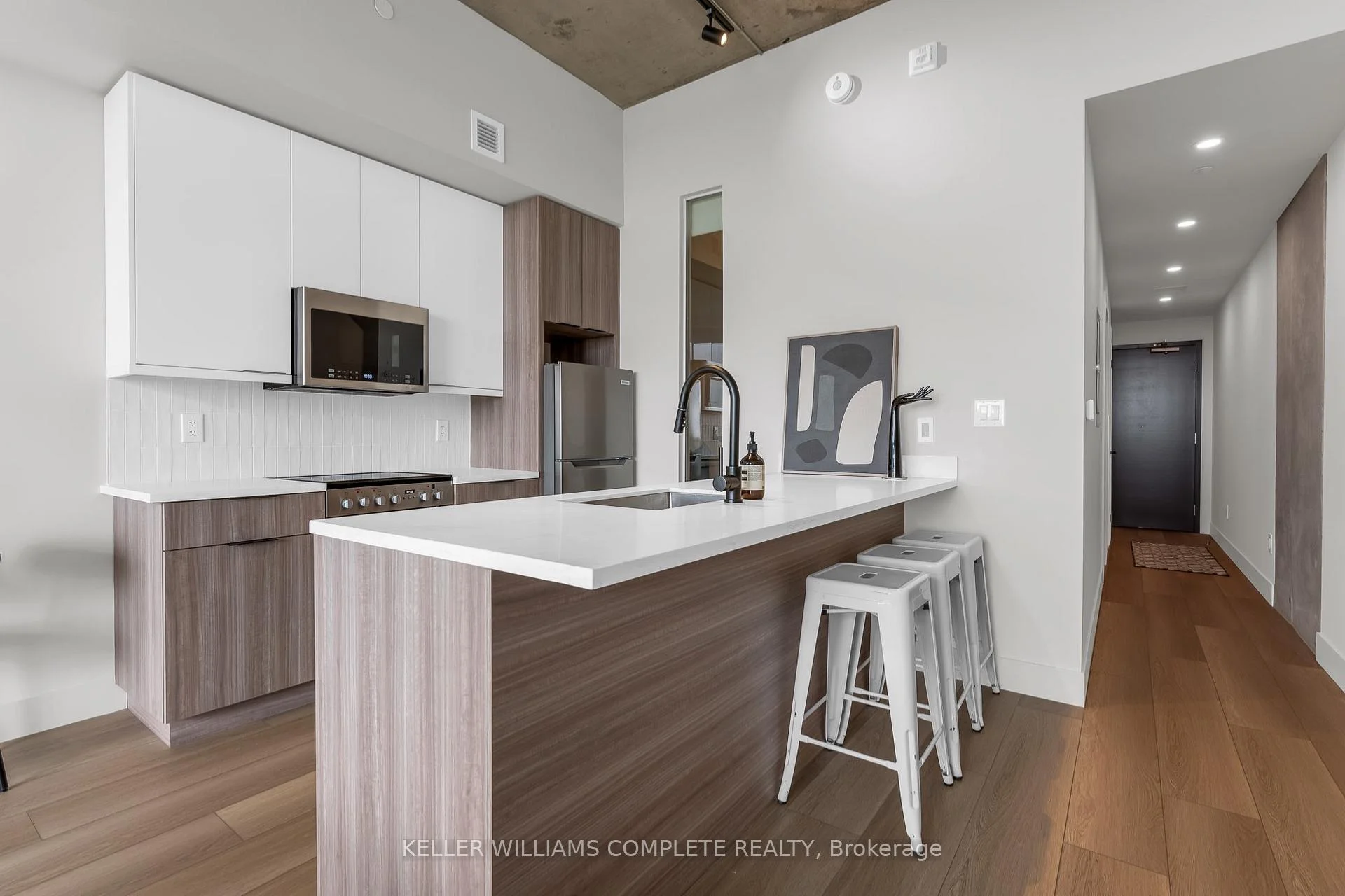 Photo 9 of Unit 806, 24 Augusta Street, Hamilton, Corktown — HOMEH