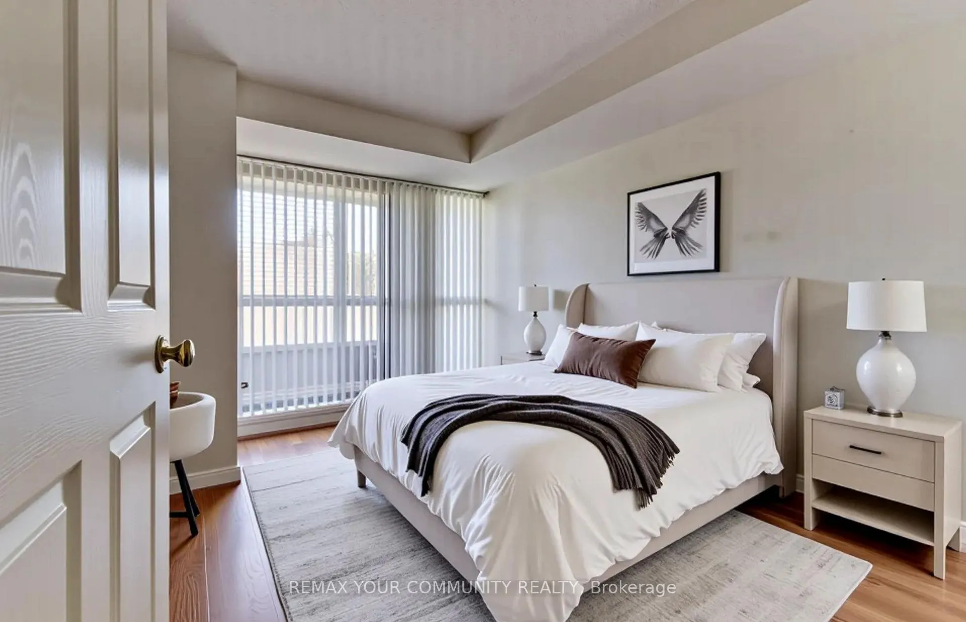 Photo 3 of Unit 512, 889 Bay Street, Toronto, Bay Street Corridor — HOMEH