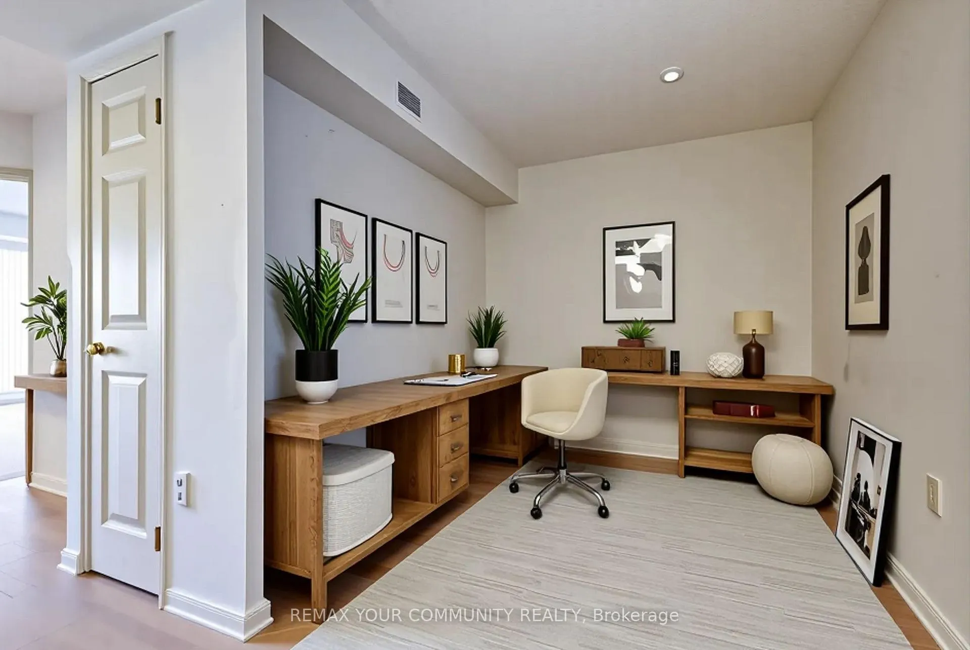 Photo 4 of Unit 512, 889 Bay Street, Toronto, Bay Street Corridor — HOMEH