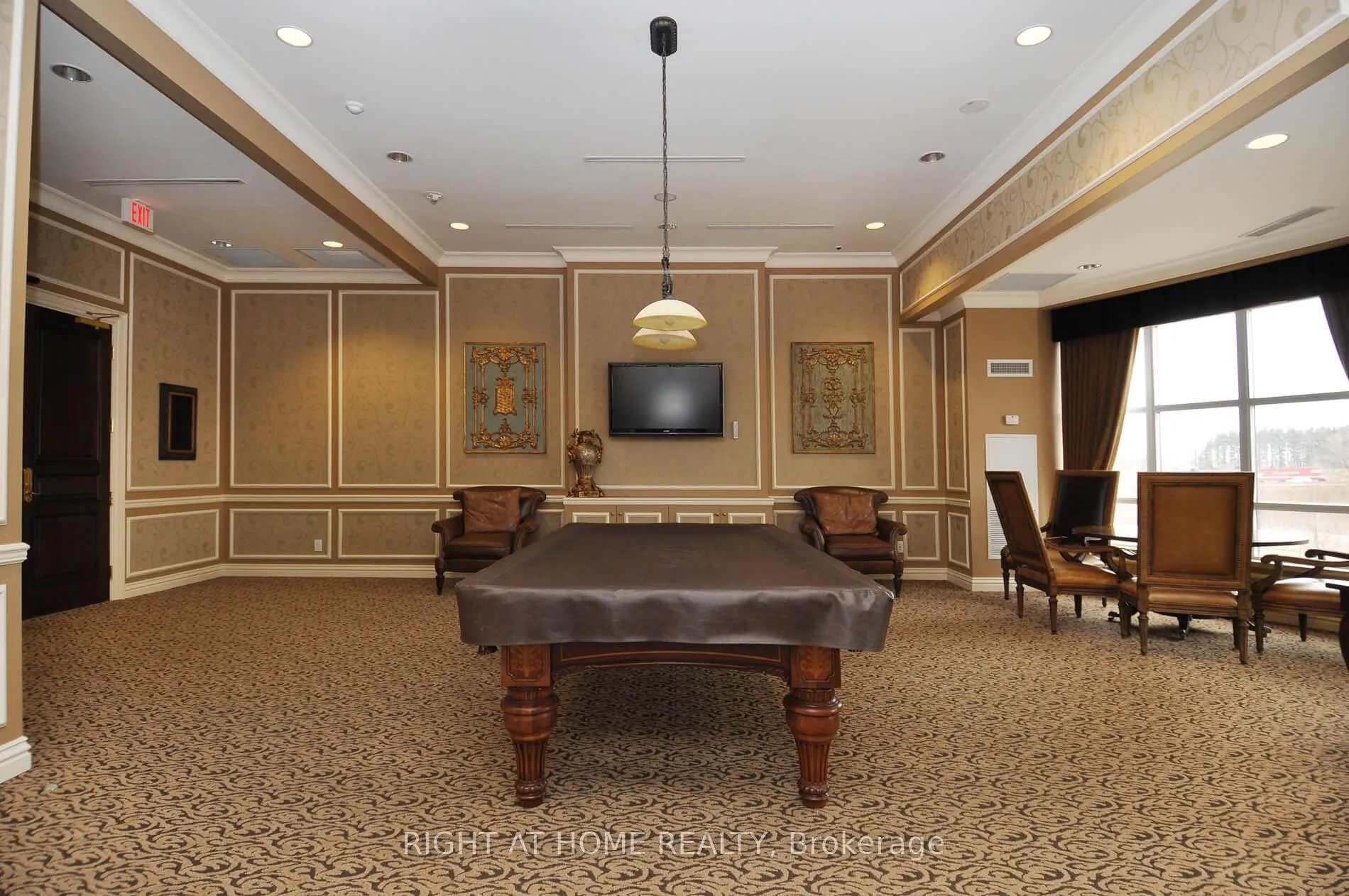 Photo 28 of Unit 1012, 9235 Jane Street, Vaughan, Maple — HOMEH