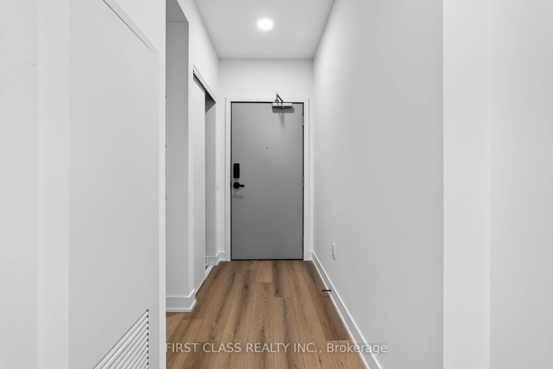 Photo 4 of Unit 612, 758 Dovercourt Road, Toronto, Dovercourt-Wallace Emerson-Junction — HOMEH