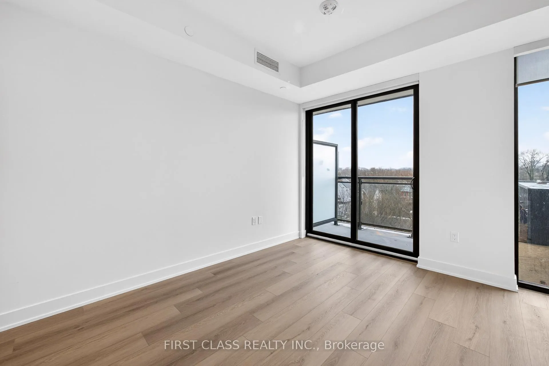 Photo 11 of Unit 612, 758 Dovercourt Road, Toronto, Dovercourt-Wallace Emerson-Junction — HOMEH