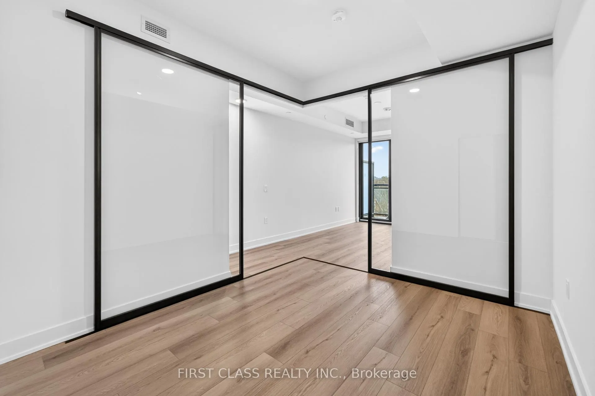 Photo 18 of Unit 612, 758 Dovercourt Road, Toronto, Dovercourt-Wallace Emerson-Junction — HOMEH