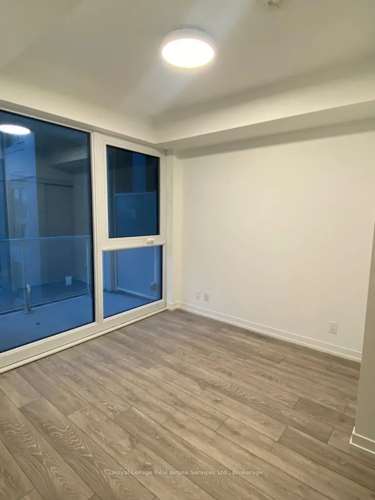 Photo 5 of Unit 540, 2020 Bathurst Street, Toronto, Humewood-Cedarvale — HOMEH
