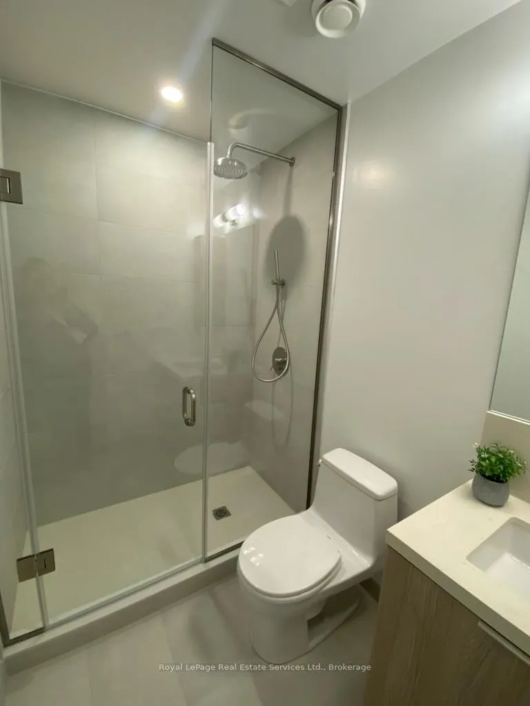 Photo 15 of Unit 540, 2020 Bathurst Street, Toronto, Humewood-Cedarvale — HOMEH