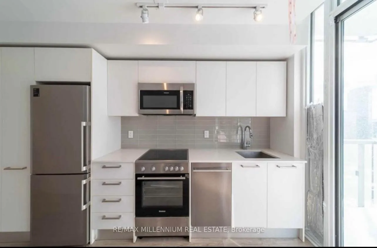 Photo 5 of Unit 3001, 28 Wellesley Street E, Toronto, Church-Yonge Corridor — HOMEH
