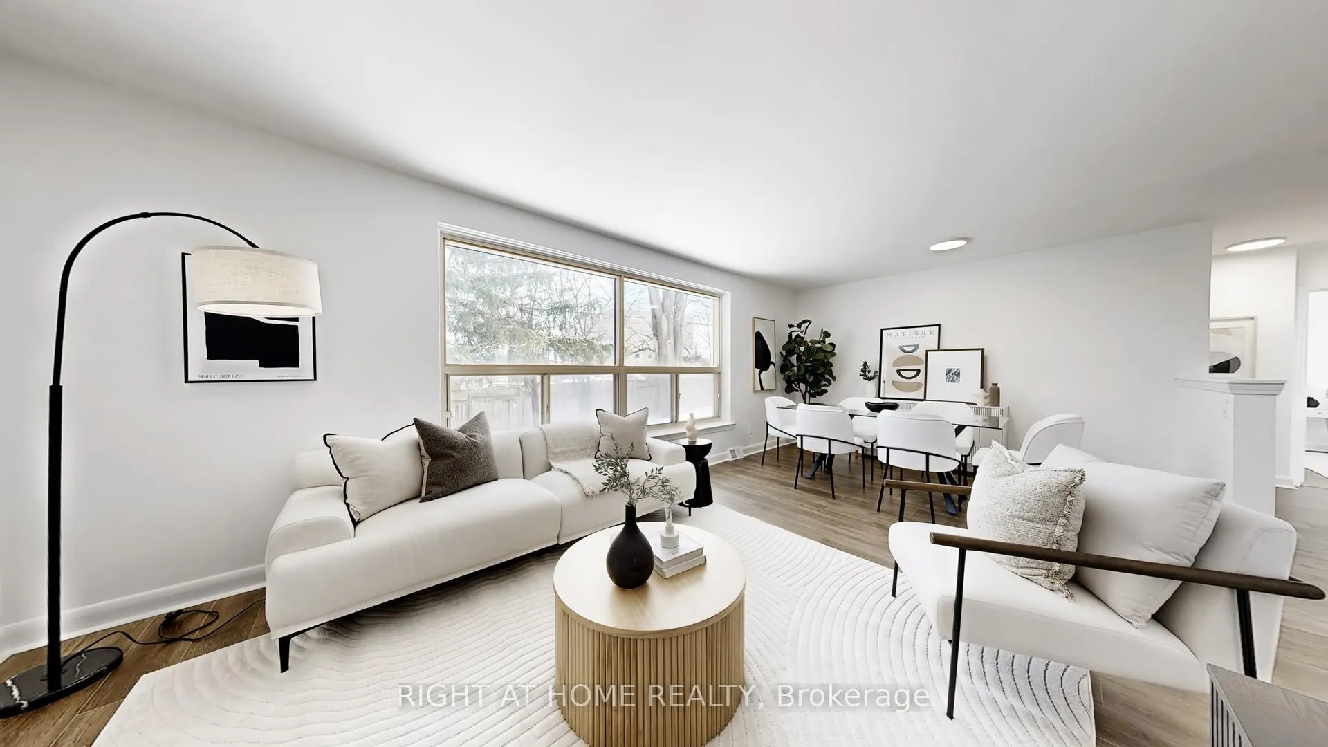Photo 1 of 33 Sanderling Place, North York, Banbury-Don Mills — HOMEH