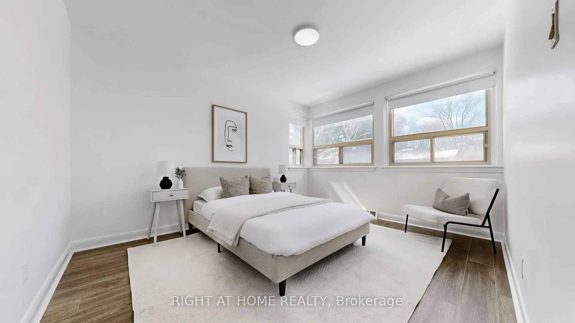 Photo 19 of 33 Sanderling Place, North York, Banbury-Don Mills — HOMEH