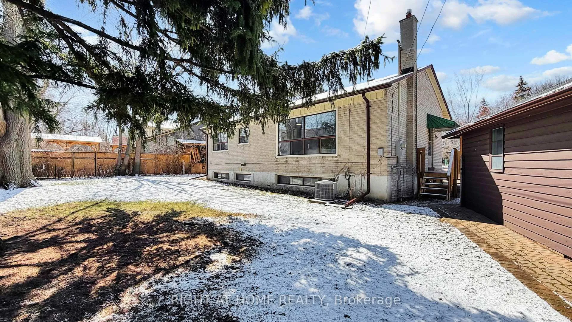 Photo 47 of 33 Sanderling Place, North York, Banbury-Don Mills — HOMEH