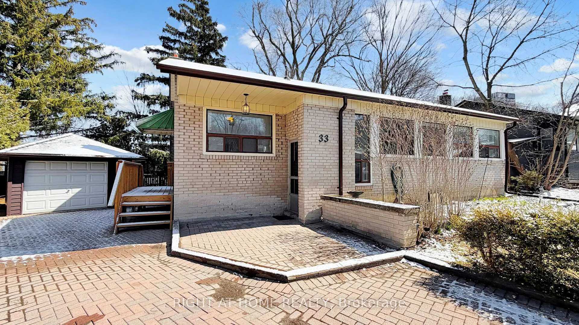 Photo 49 of 33 Sanderling Place, North York, Banbury-Don Mills — HOMEH