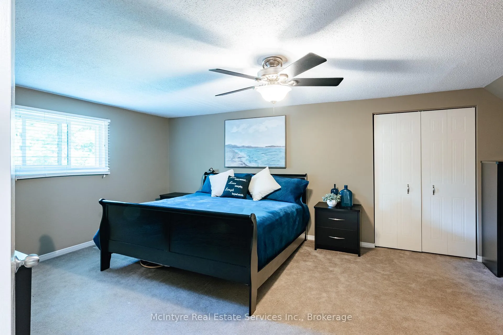Photo 17 of 28 McGibbon Court, Kitchener — HOMEH