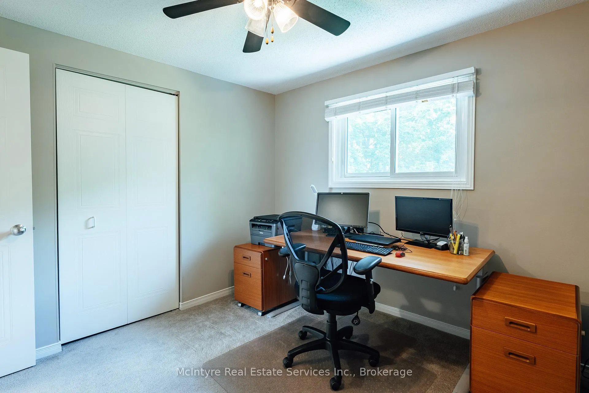 Photo 27 of 28 McGibbon Court, Kitchener — HOMEH