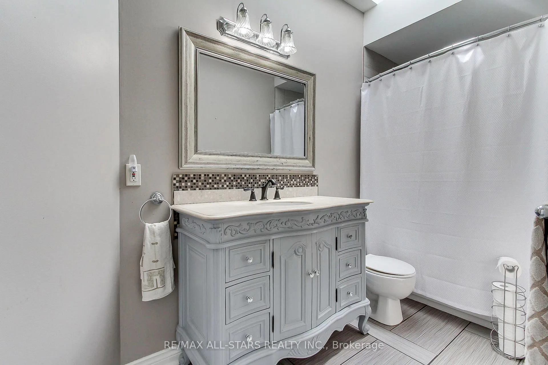 Photo 23 of 7 John Harvey Street, Uxbridge — HOMEH