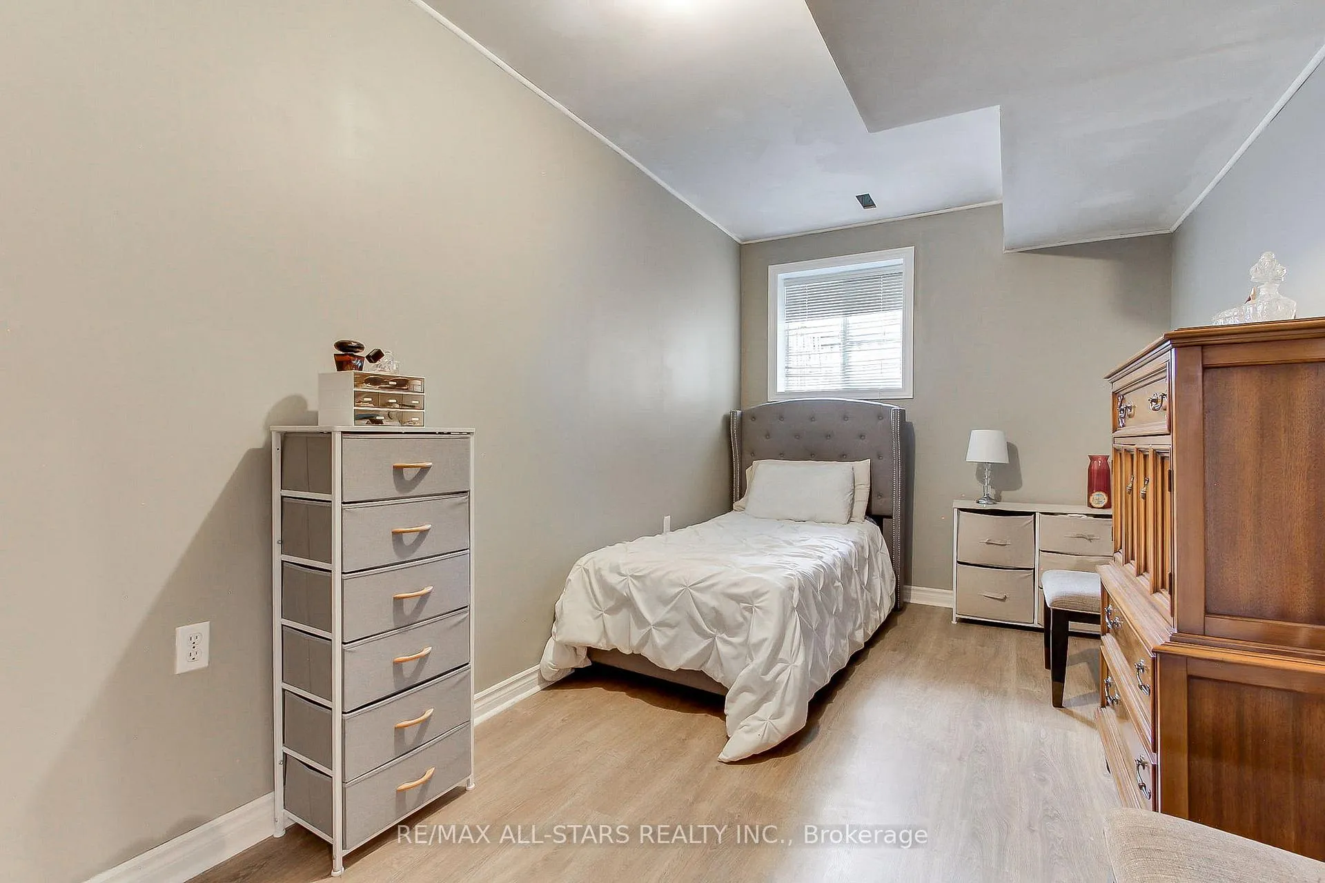 Photo 33 of 7 John Harvey Street, Uxbridge — HOMEH
