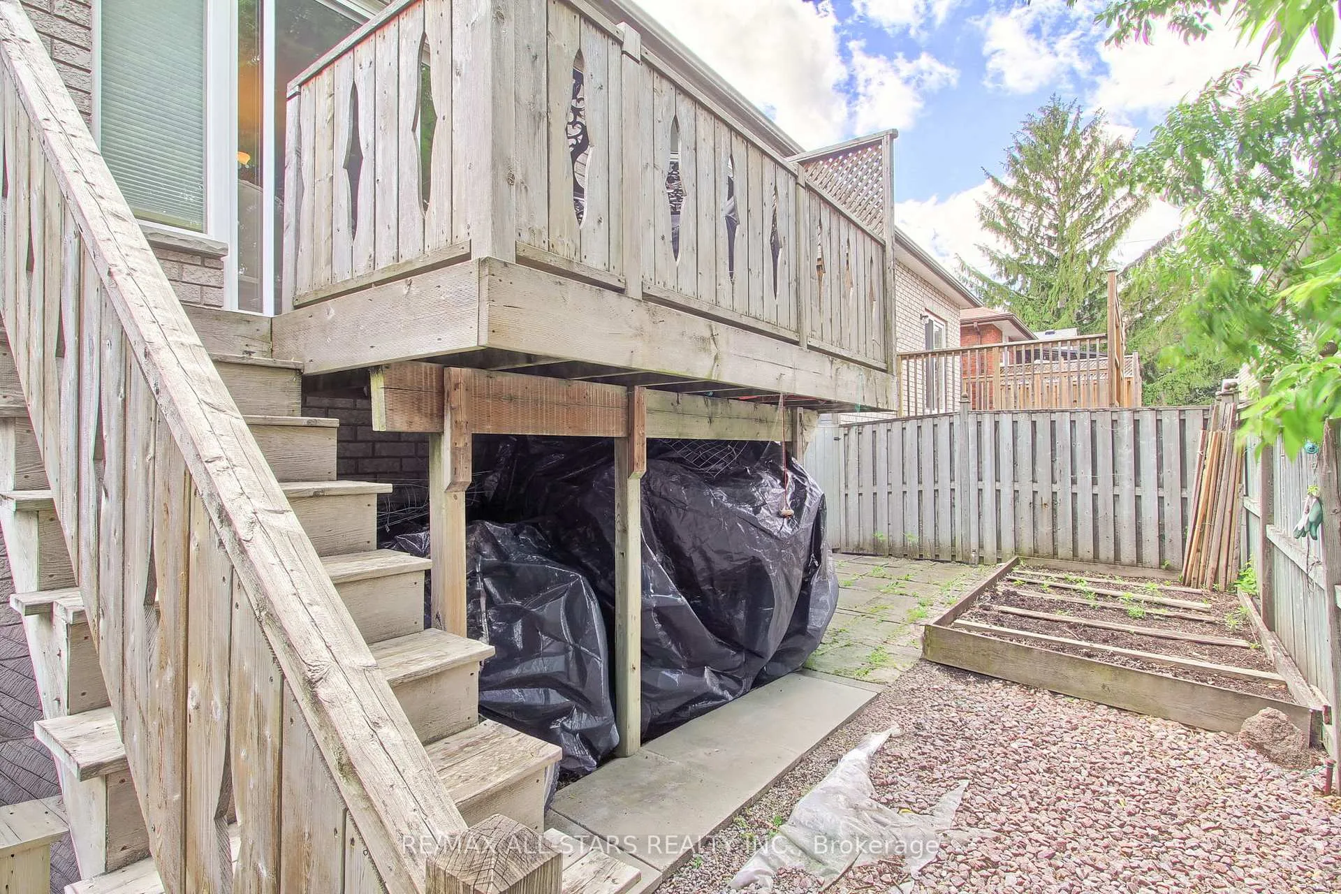 Photo 35 of 7 John Harvey Street, Uxbridge — HOMEH